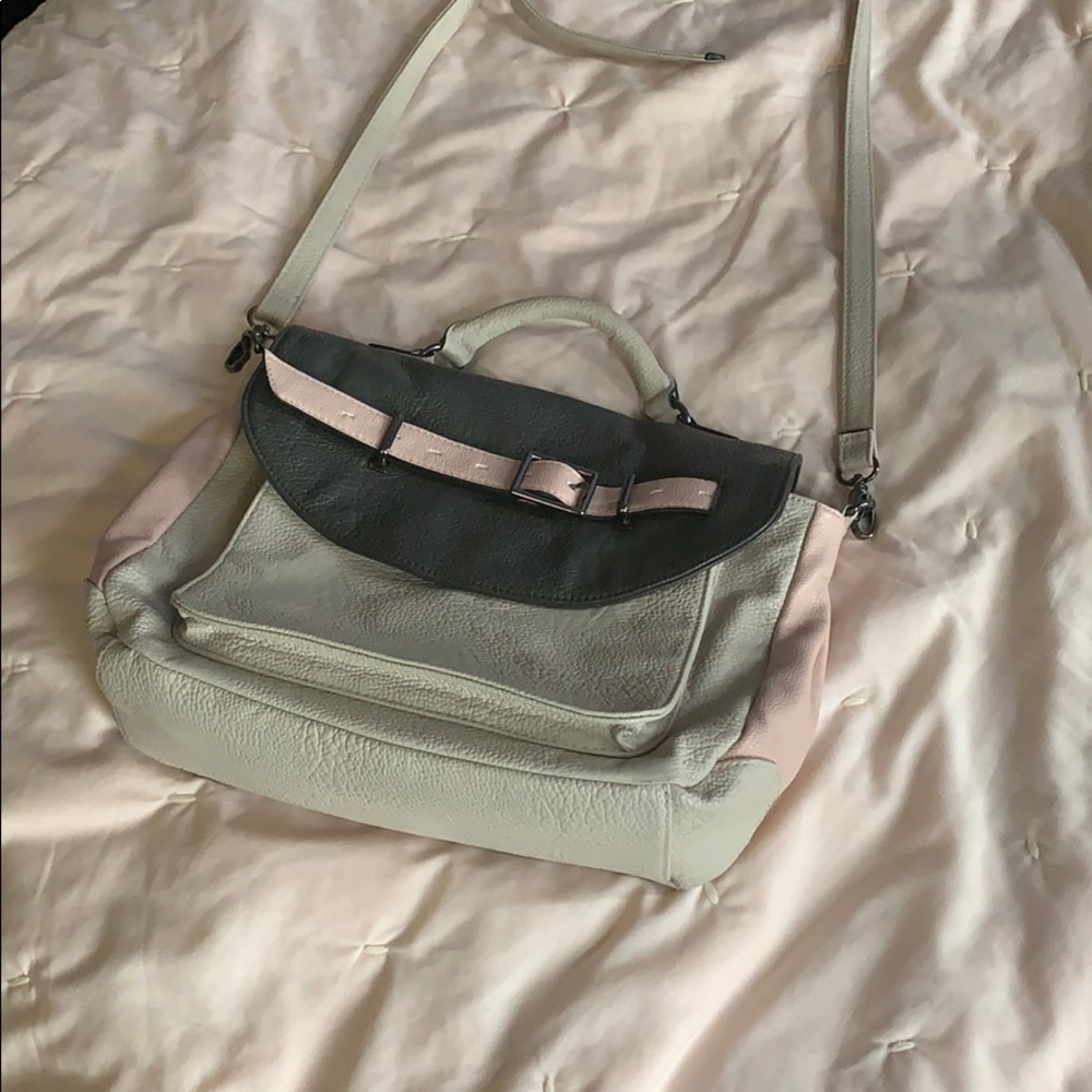 Steve Madden leather purse